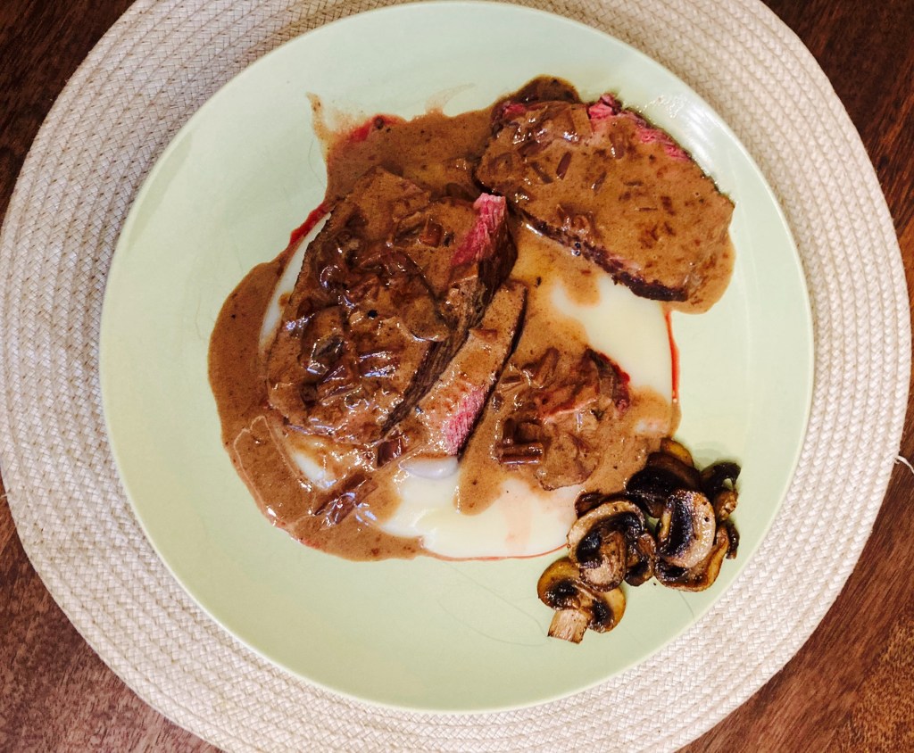 Steak with Port Wine Cream&nbsp;Sauce